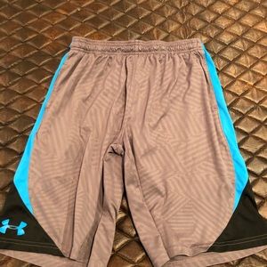 Underarmour shorts